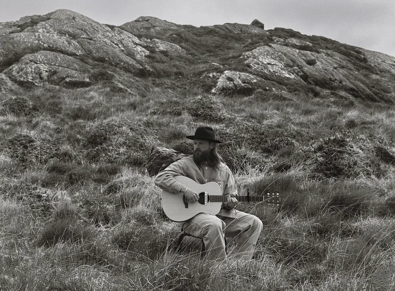 Ian Hooper - On Tour April 2027